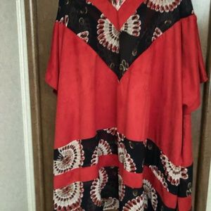 This is a beautiful Chico wrap, size L or XL.